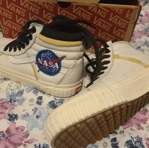 NASA space voygr sz. 5.5 VANS